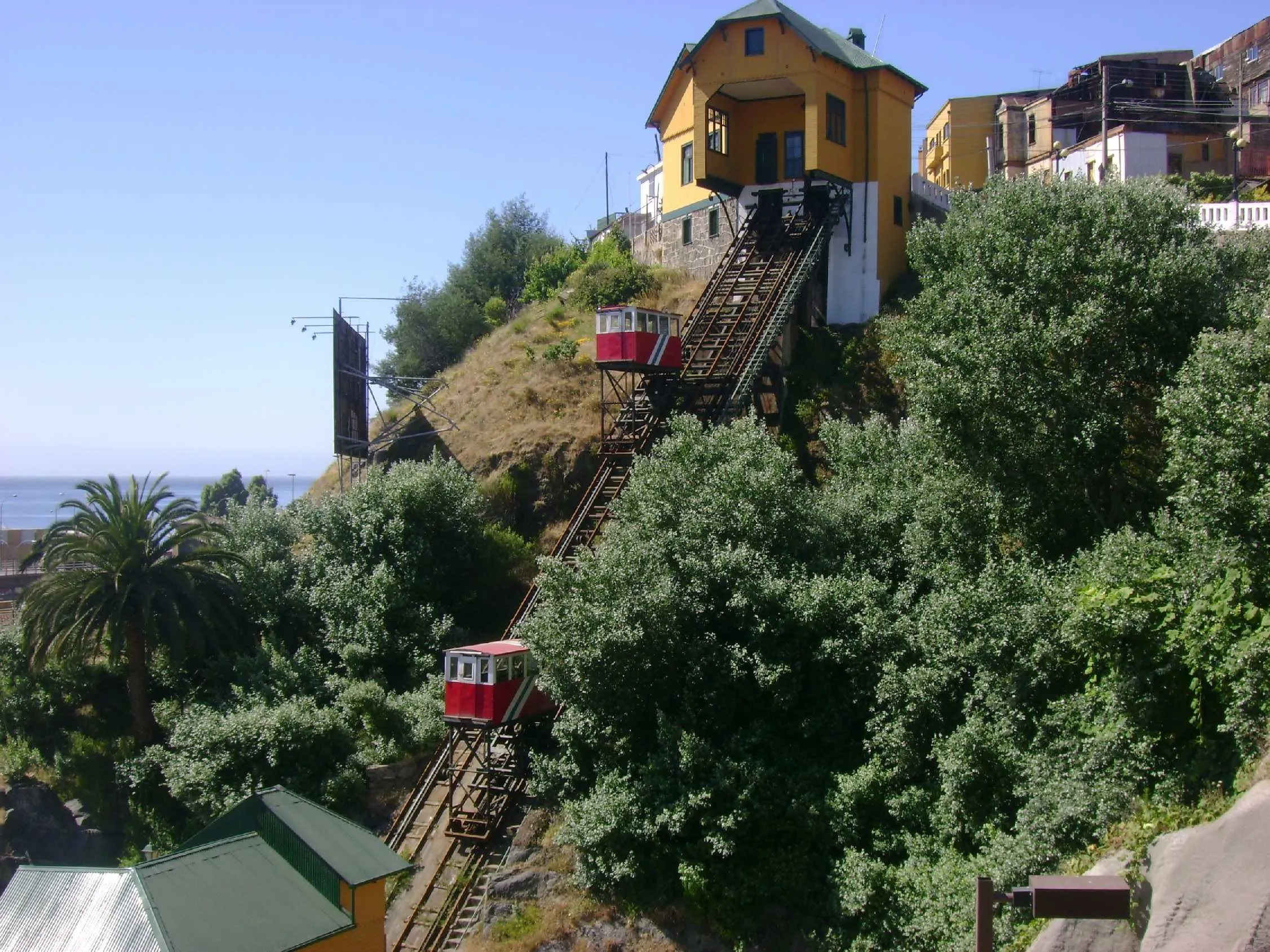 Vista hacia el Ascensor Barón