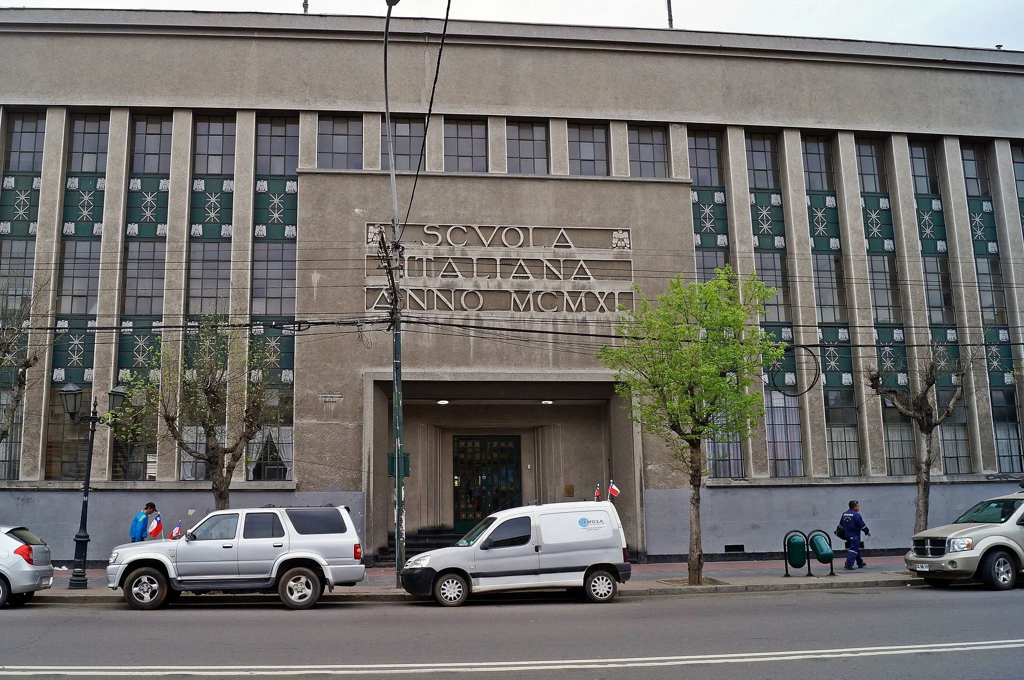 Scuola Italiana "Arturo Dell'Oro" Fuente: Nereidas (CC BY-SA 3.0, via Wikimedia Commons)