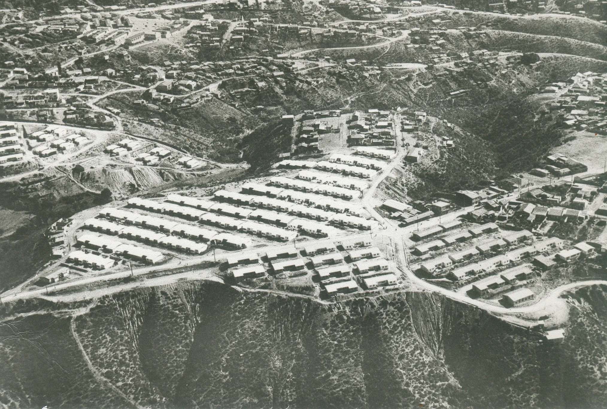 Vista aérea de las dos etapas de la Villa América
