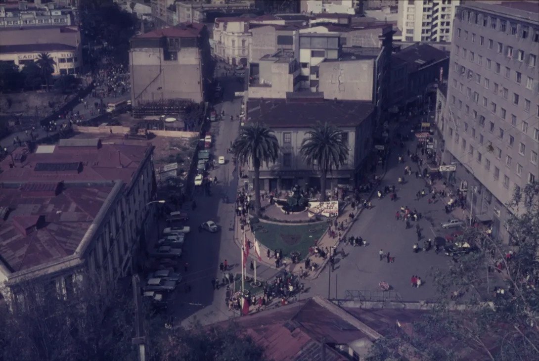 Plaza Anibal Pinto desde Paseo Atkinson ©Archivo Vargas Koch, Autor Eduardo Vargas, Fecha: 1967c