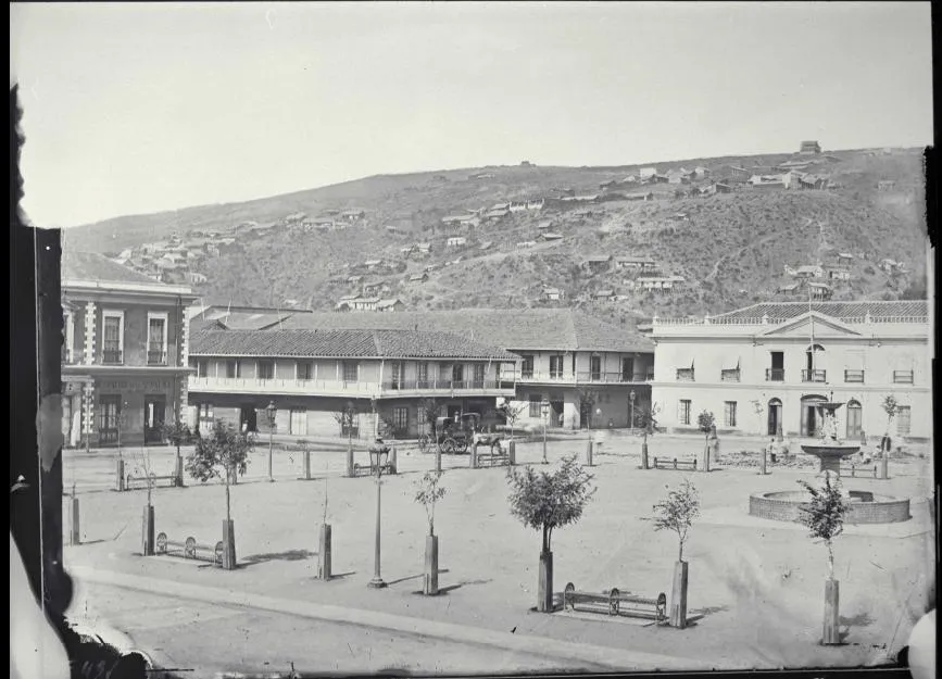 Plaza Orrego 1860, Fuente: Eugene Maunory 